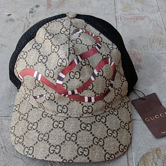 Gucci hat